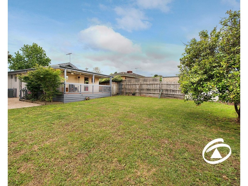 4 Rolstone Court, Narre Warren VIC 3805