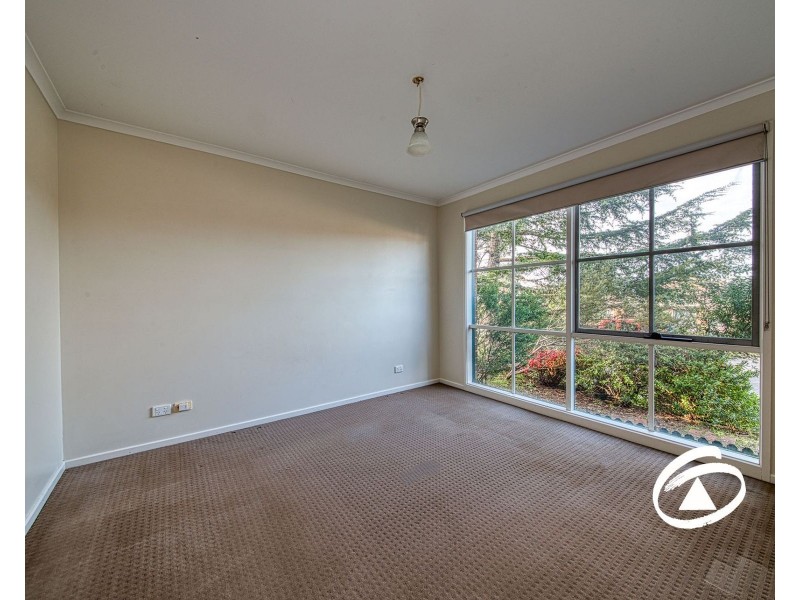 28 Coolabah Grove, Berwick VIC 3806
