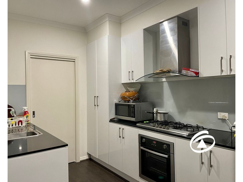 4/13 Edith Street, Dandenong VIC 3175