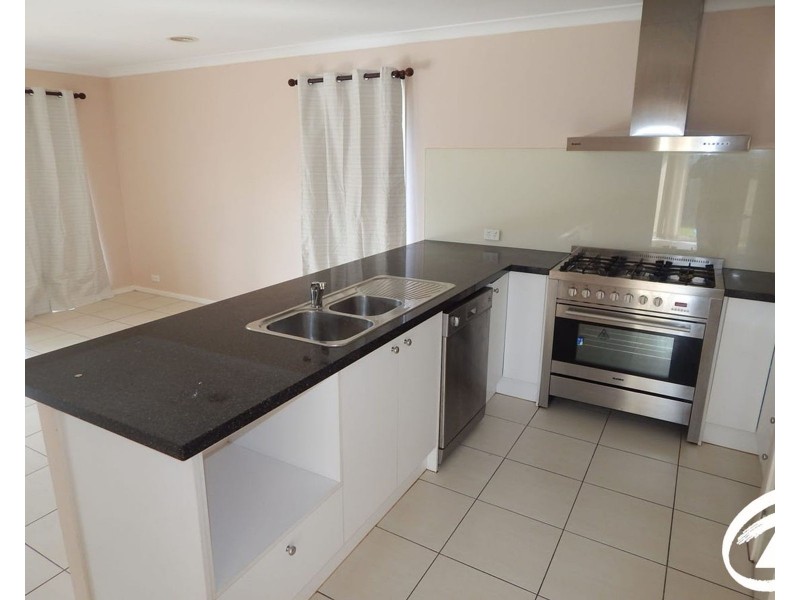 74 Golf Links Road, Berwick VIC 3806