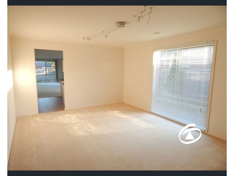 29 Rodlarni Crescent, Berwick VIC 3806