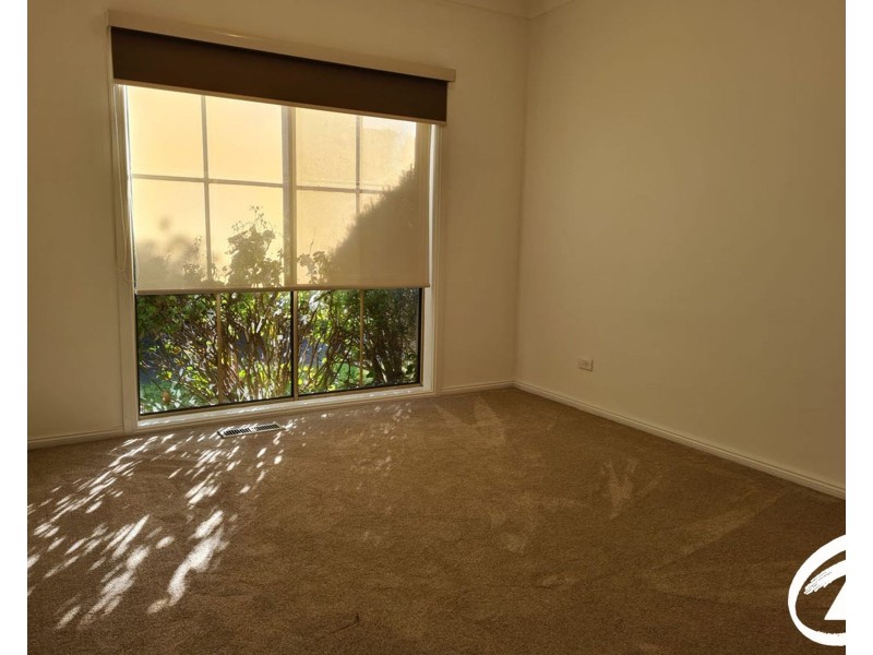 1/16 Paula Crescent, Doncaster East VIC 3109