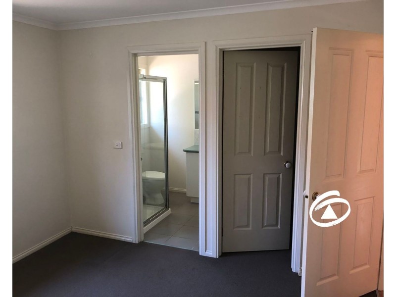 4 Jim Court, Berwick VIC 3806