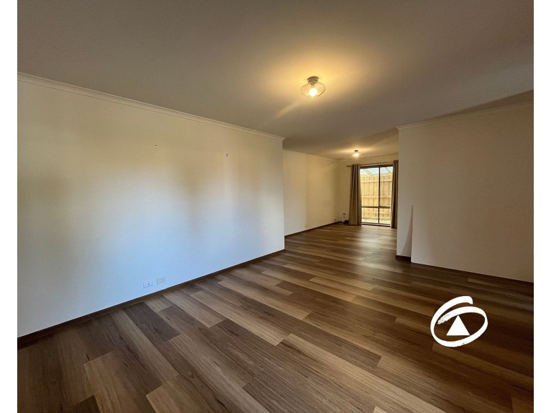 54 Pentland Drive, Narre Warren VIC 3805