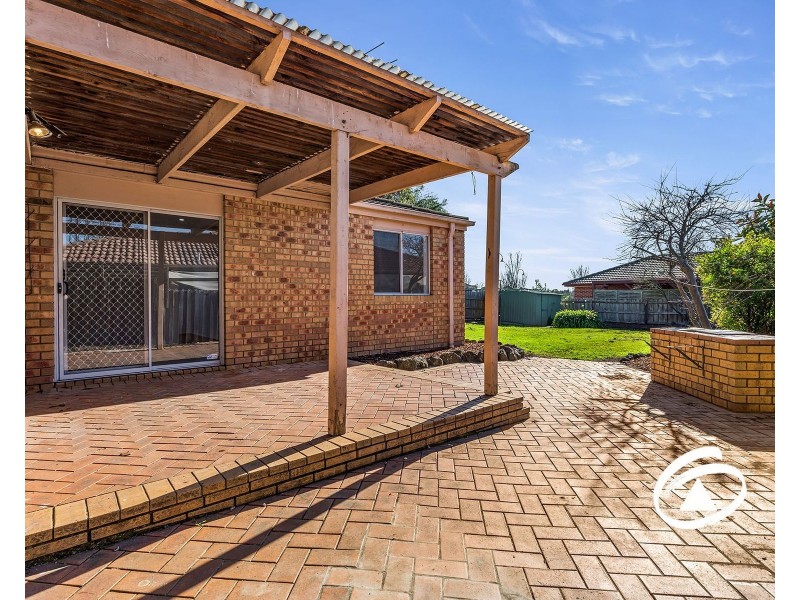 15 Cornell Place, Hampton Park VIC 3976