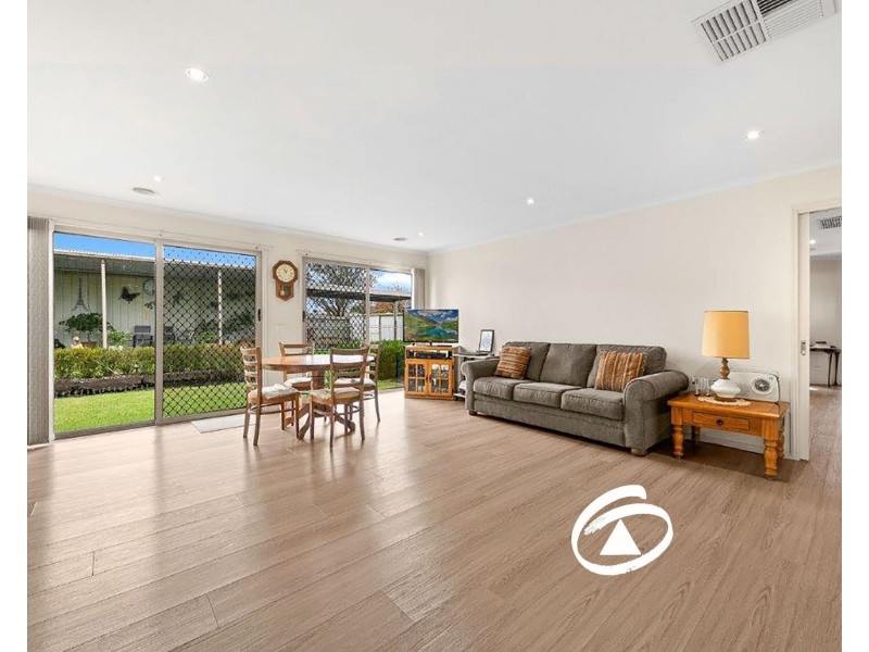 28 Norman Place, Narre Warren VIC 3805