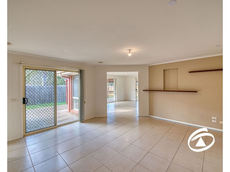 3 Firestone Green, Cranbourne VIC 3977
