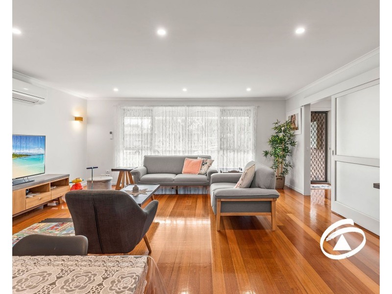 17 Andrew Street, Hampton Park VIC 3976
