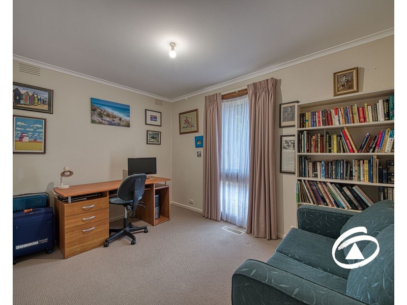 15 Kent Road, Narre Warren VIC 3805