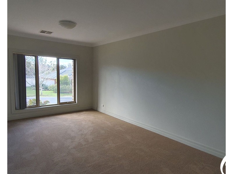 17 Avenview Drive, Narre Warren North VIC 3804