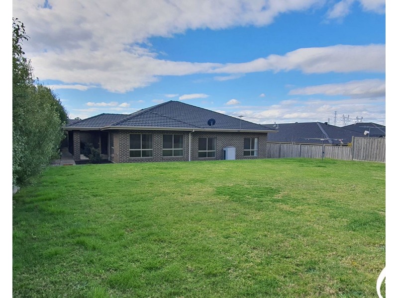 17 Avenview Drive, Narre Warren North VIC 3804