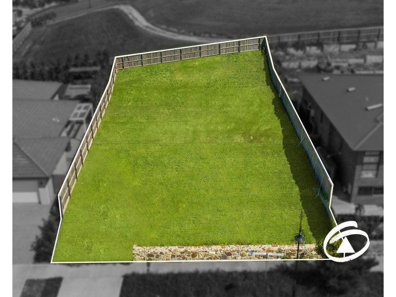 64 Goldsborough Drive, Officer VIC 3809