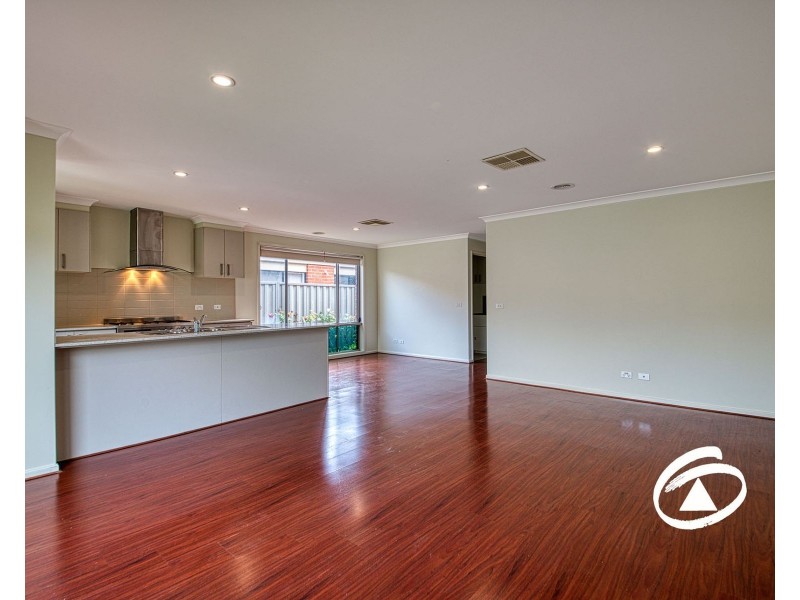310 Casey Fields Boulevard, Cranbourne East VIC 3977