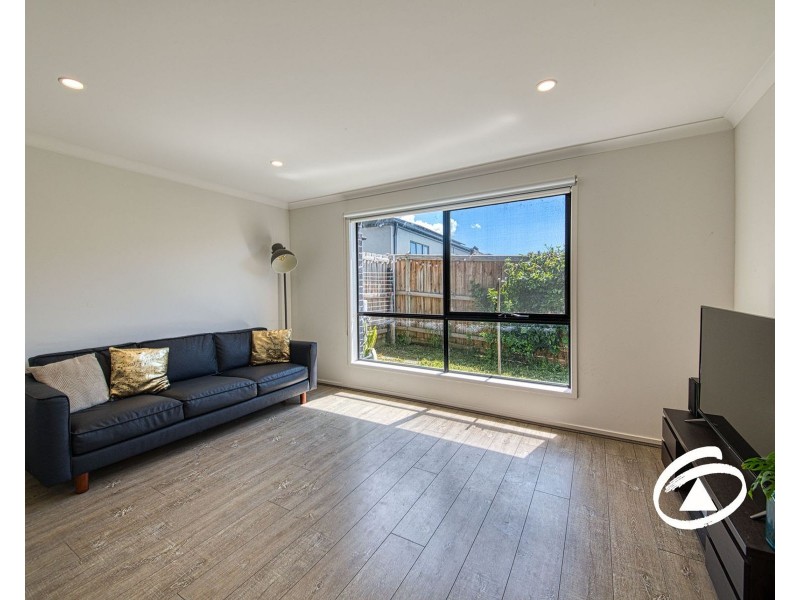 25 Biggs Drive, Officer VIC 3809