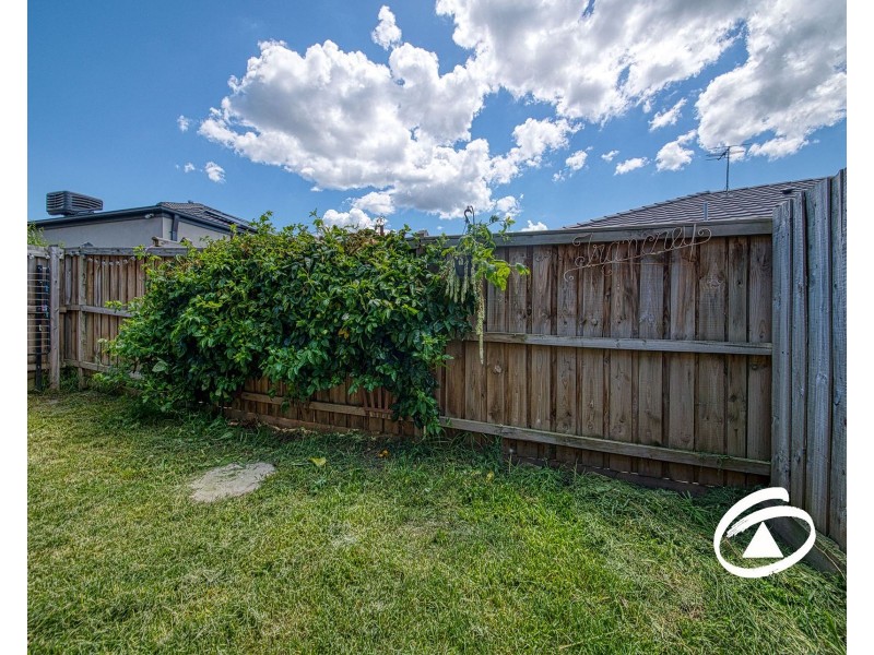 25 Biggs Drive, Officer VIC 3809