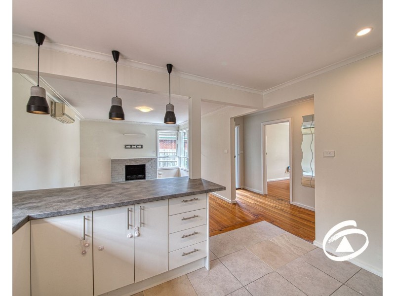 3 Campbell Parade, Cranbourne VIC 3977
