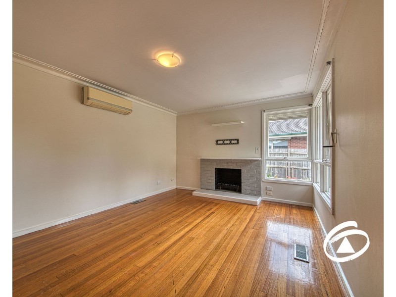 3 Campbell Parade, Cranbourne VIC 3977