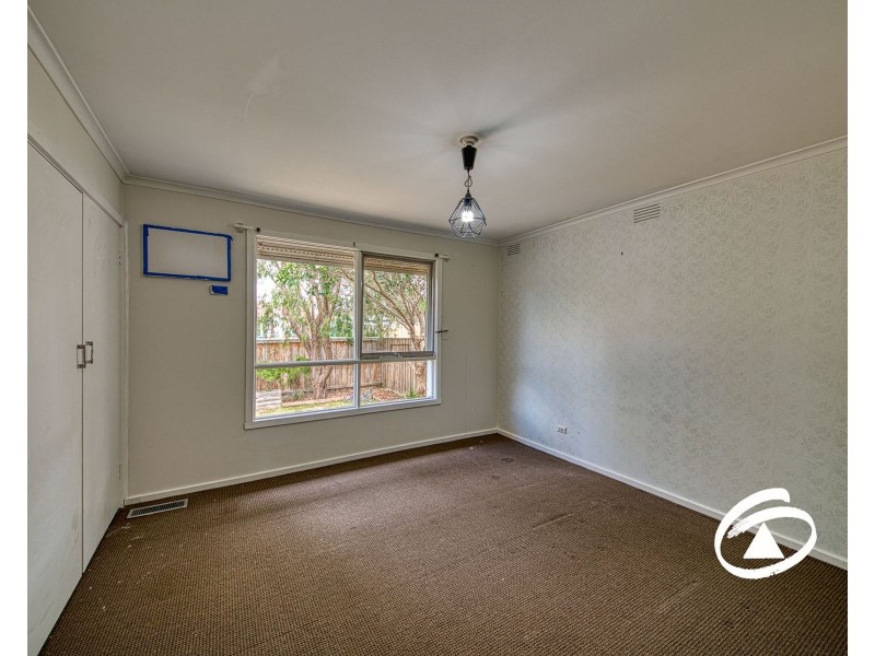 3 Campbell Parade, Cranbourne VIC 3977