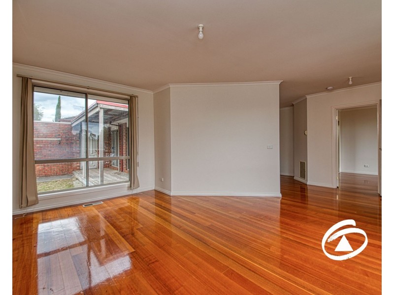 1/56 Amber Crescent, Narre Warren VIC 3805