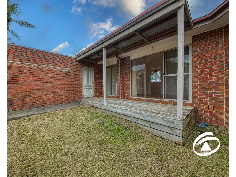 1/56 Amber Crescent, Narre Warren VIC 3805