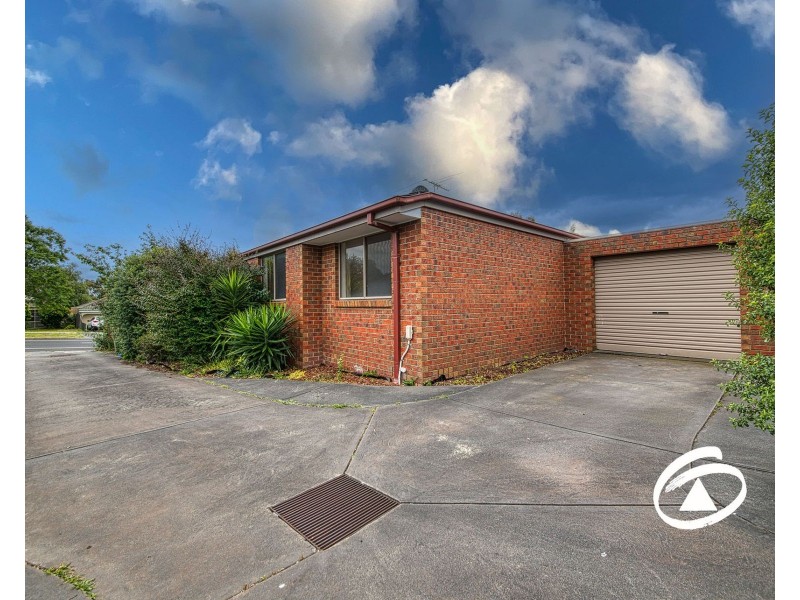1/56 Amber Crescent, Narre Warren VIC 3805