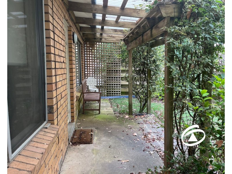 2/7 Manuka Road, Berwick VIC 3806