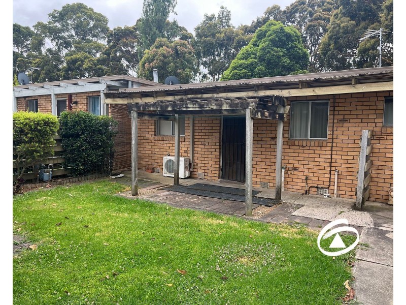 2/7 Manuka Road, Berwick VIC 3806