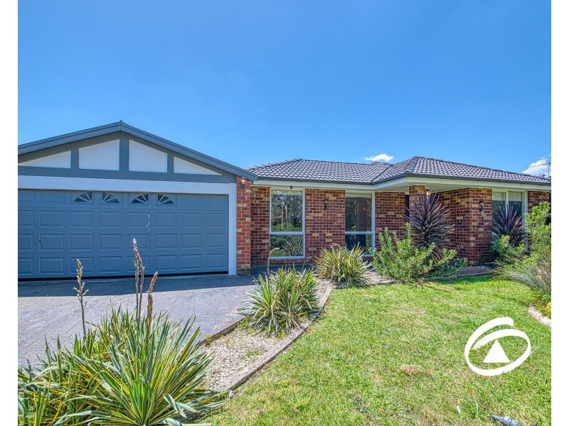 8 Gandin Court, Hampton Park VIC 3976