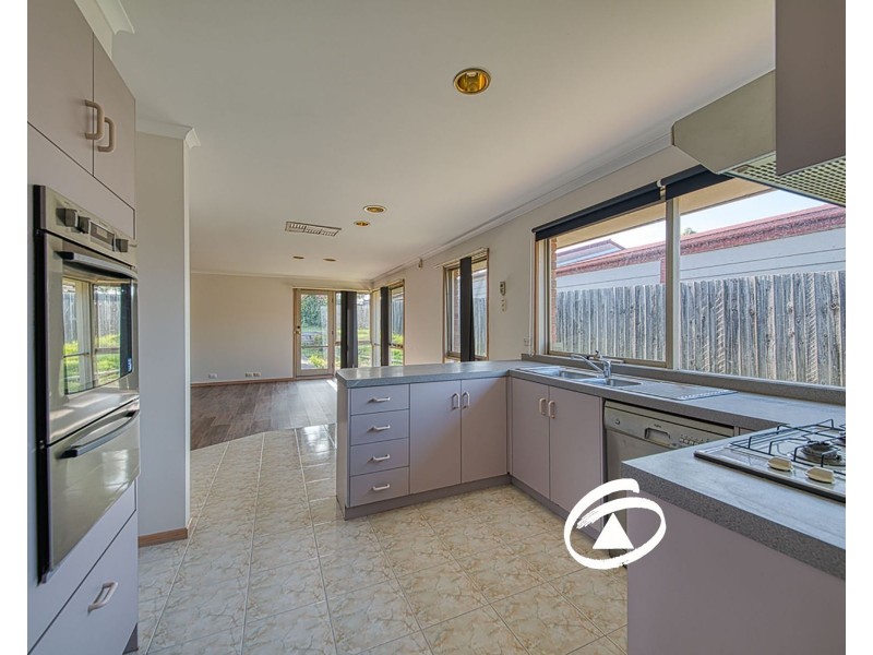 10 Karrum Karrum Court, Narre Warren South VIC 3805