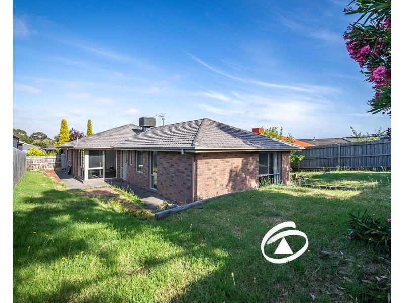 10 Karrum Karrum Court, Narre Warren South VIC 3805