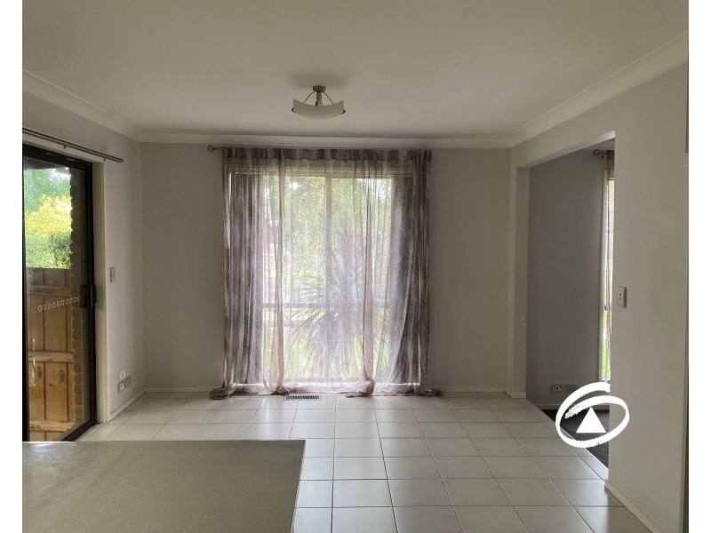 45 Strathavan Drive, Berwick VIC 3806