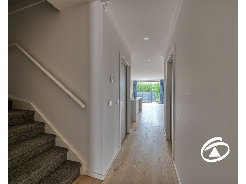 71 Billy Buttons Drive, Narre Warren VIC 3805