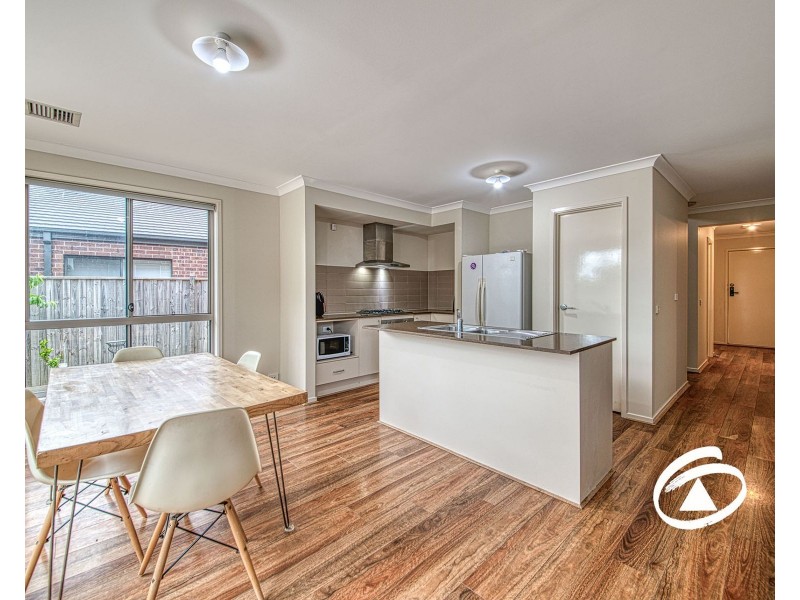 43 Heathcote Grove, Officer VIC 3809