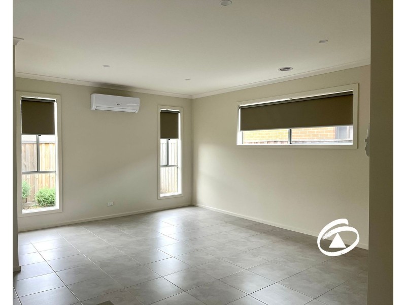 7 Shelley Street, Officer VIC 3809