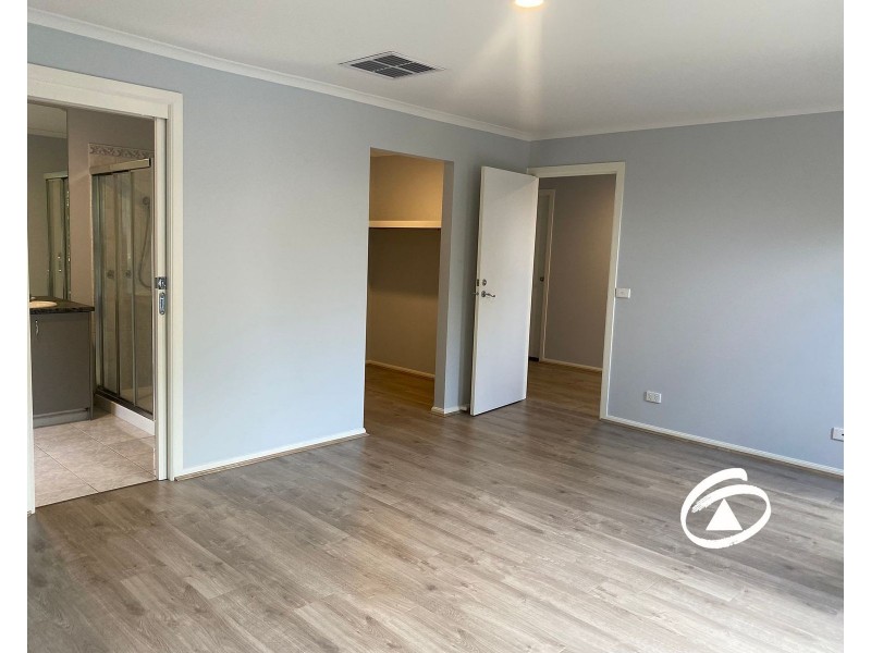 10 Embling Street, Berwick VIC 3806
