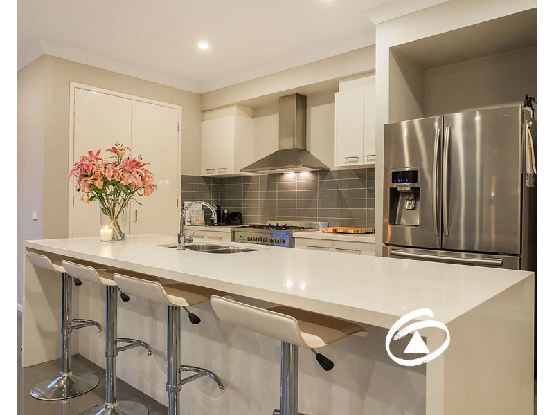 29 Connewara Crescent, Clyde North VIC 3978