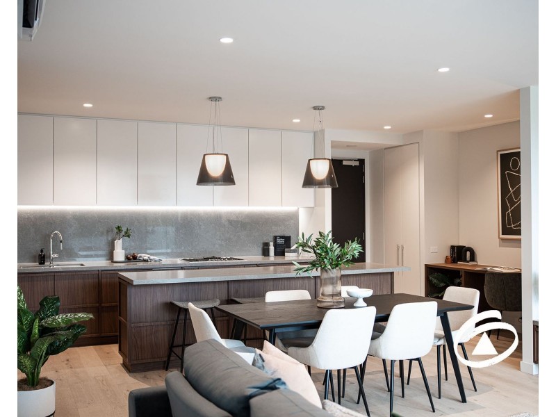 201/9 Gloucester Avenue, Berwick VIC 3806