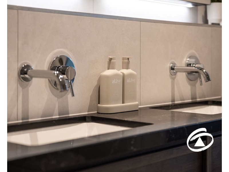 201/9 Gloucester Avenue, Berwick VIC 3806