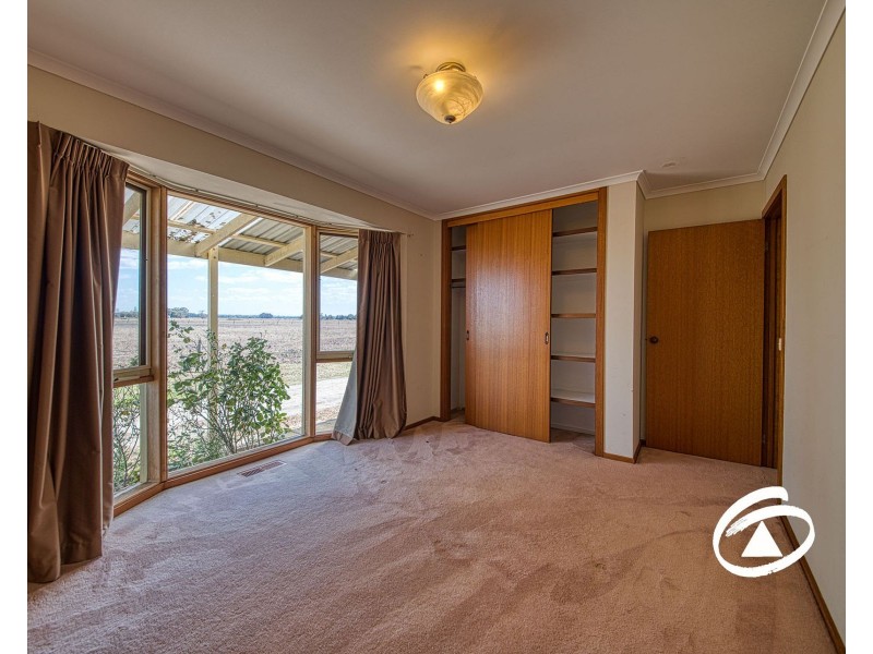 335 Muddy Gates Lane, Clyde VIC 3978