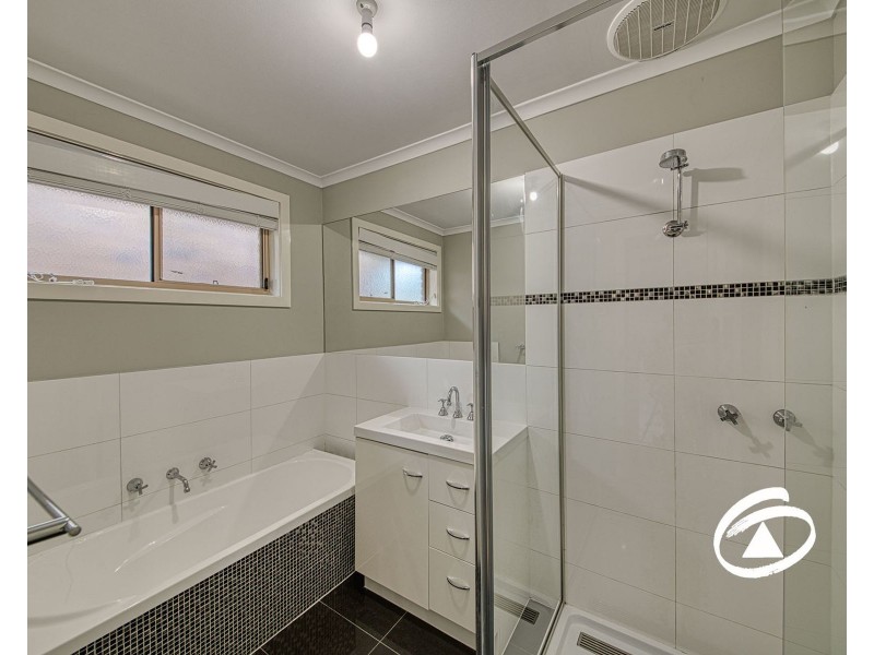 46 Coowarra Way, Berwick VIC 3806