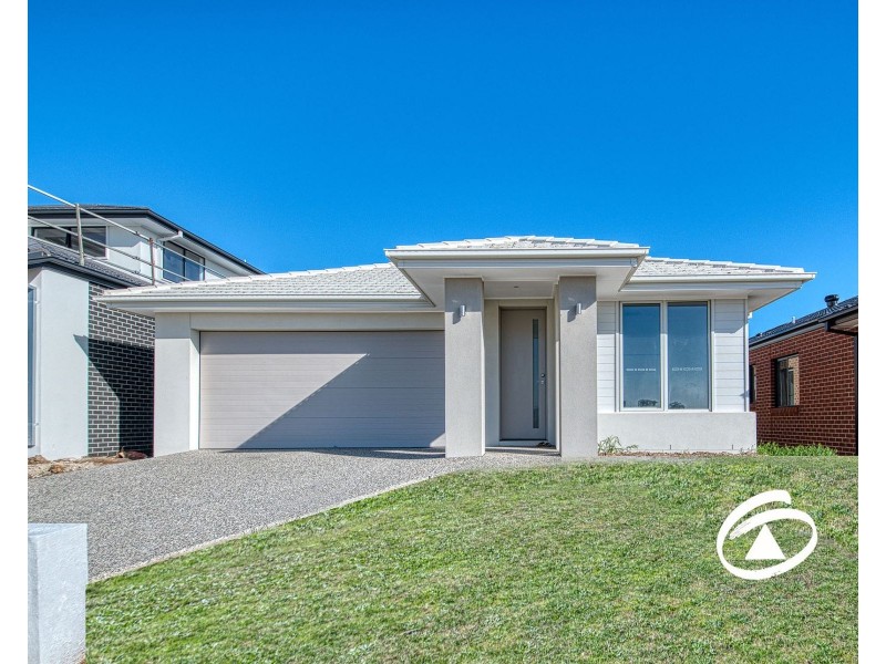 112  Hartleigh Street, Clyde VIC 3978