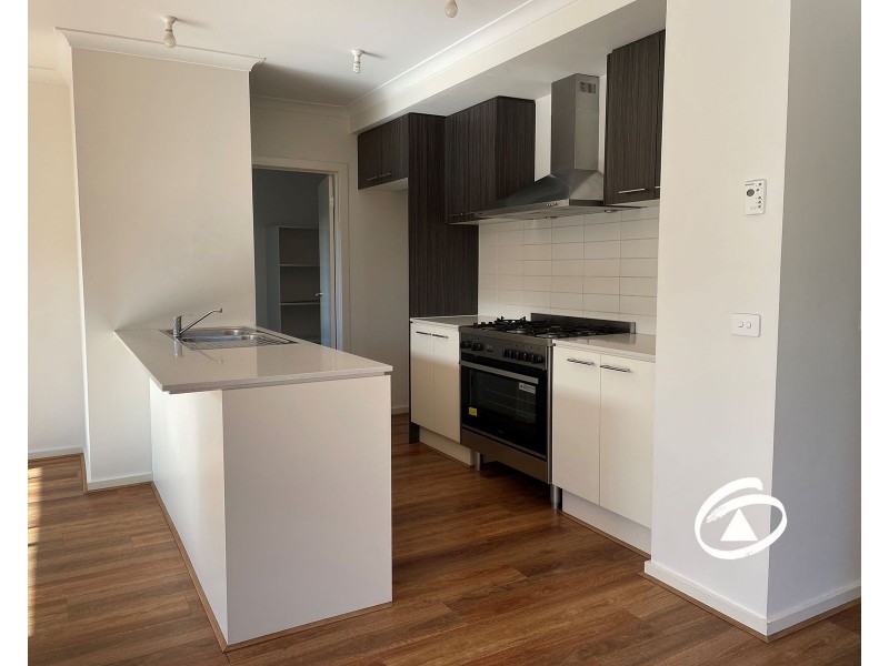 6 Hercules Drive, Officer VIC 3809