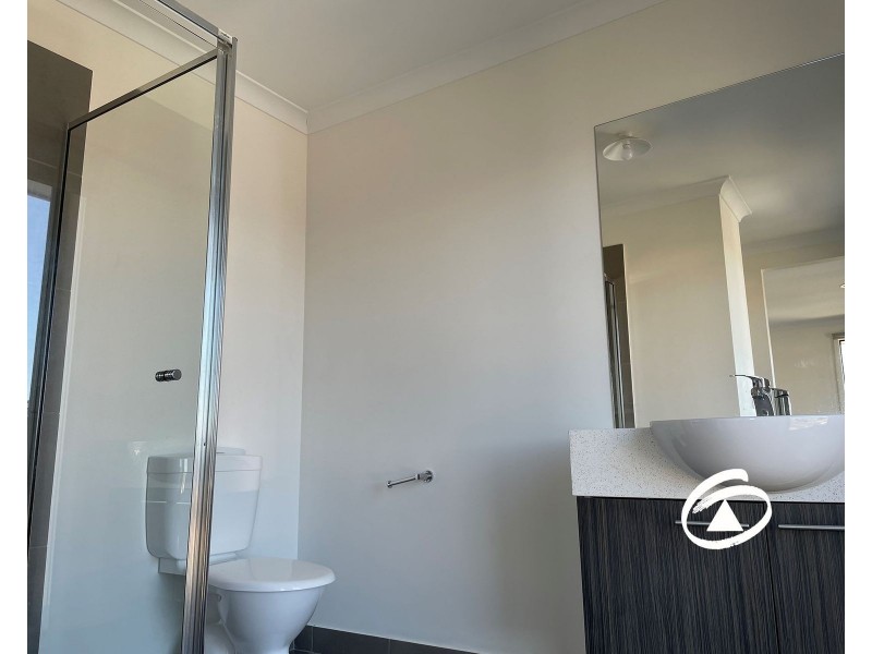 6 Hercules Drive, Officer VIC 3809