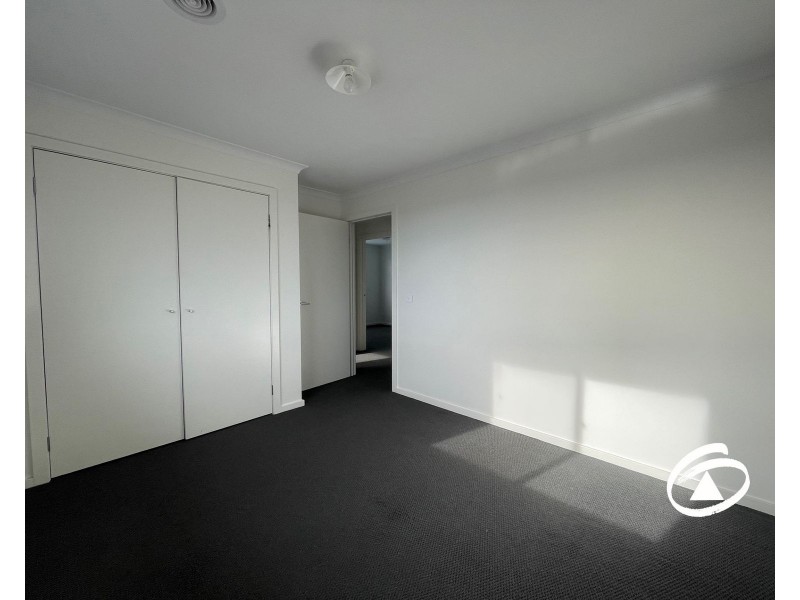 6 Hercules Drive, Officer VIC 3809