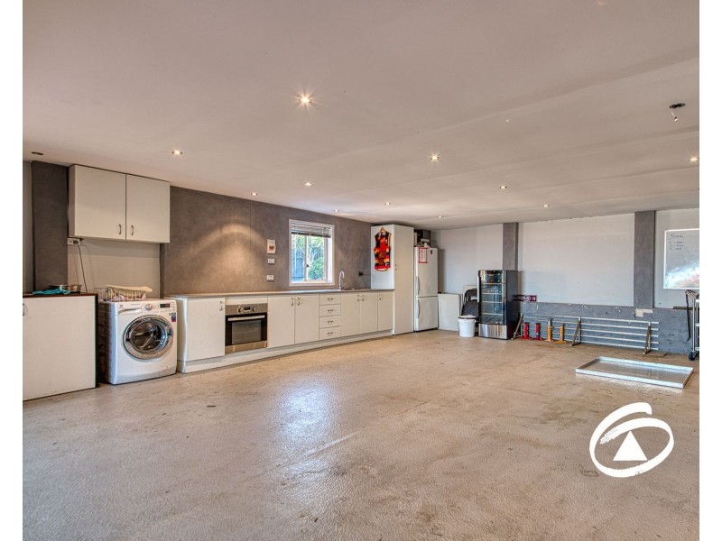 23 Barondi Avenue, Narre Warren VIC 3805