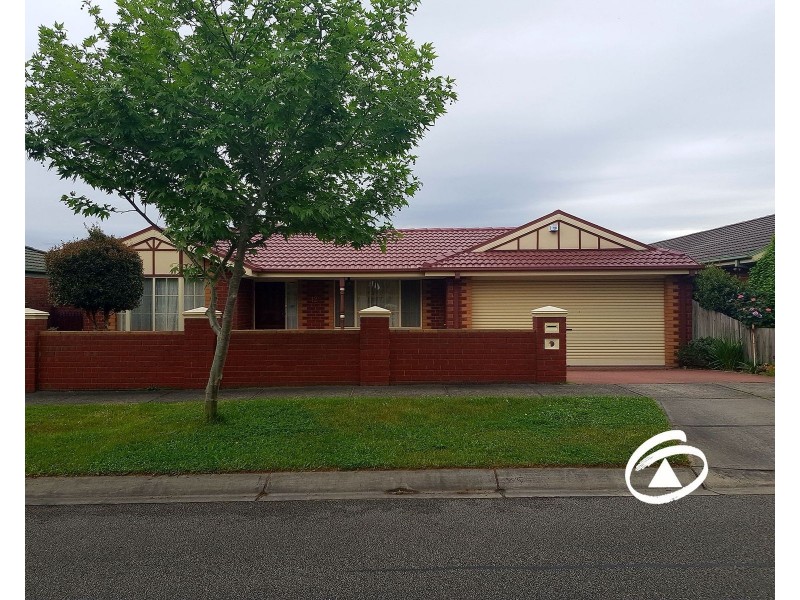 12 Deanswood Way, Narre Warren VIC 3805