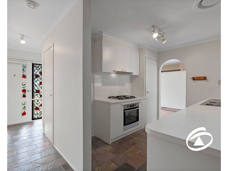 11 Guildford Crescent, Narre Warren VIC 3805