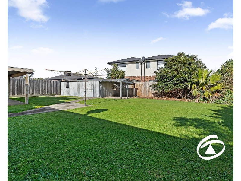 11 Guildford Crescent, Narre Warren VIC 3805
