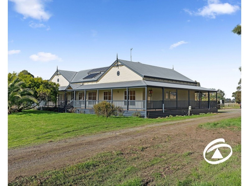 13 Latta Road, Nar Nar Goon VIC 3812