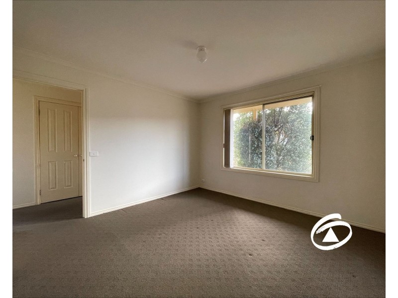 6/21-31 Parman Avenue, Pakenham VIC 3810